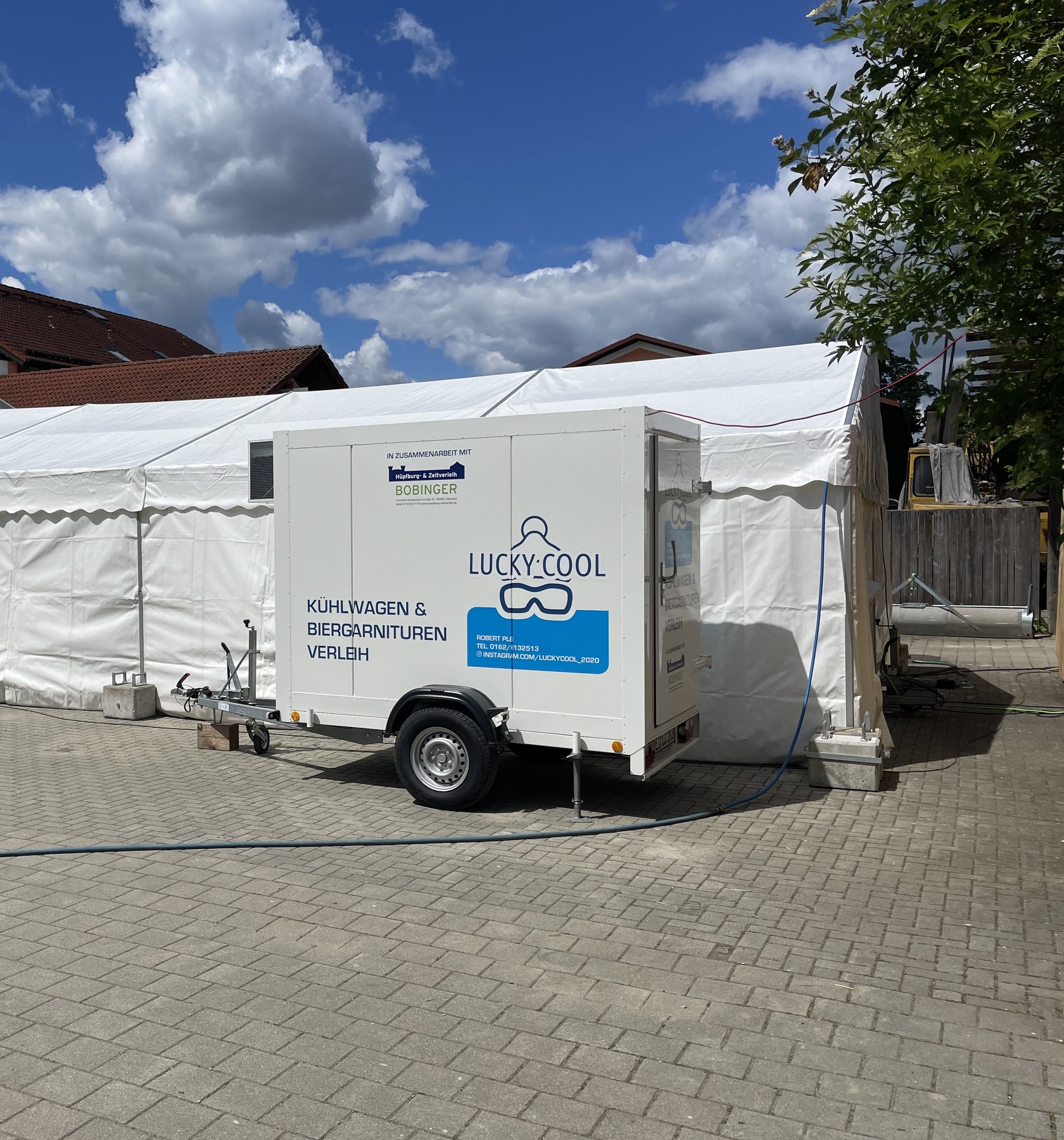 Zwei mobile Kühlanhänger von Lucky Cool